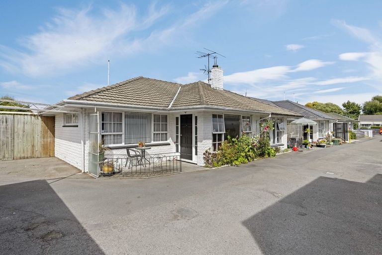 Photo of property in 5/990 Colombo Street, St Albans, Christchurch, 8014