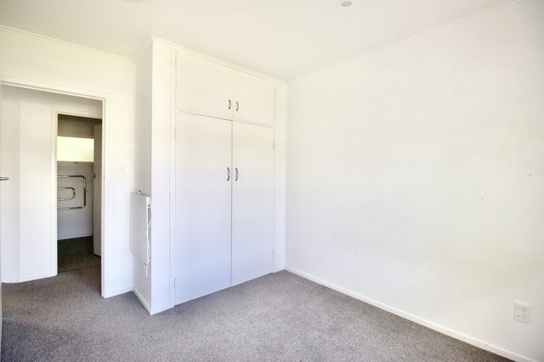 Photo of property in 3b Lake Pupuke Drive, Takapuna, Auckland, 0622