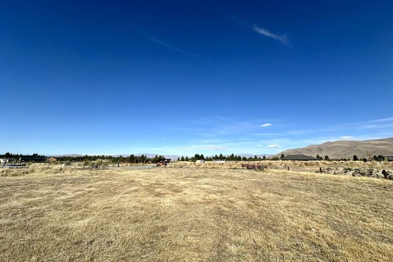 Photo of property in 38 Temple Drive, Twizel, 7901