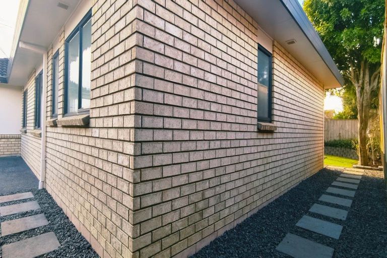 Photo of property in 20 Caragh Place, East Tamaki, Auckland, 2016