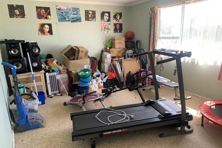 Photo of property in 28 Pakefield Street, Balclutha, 9230