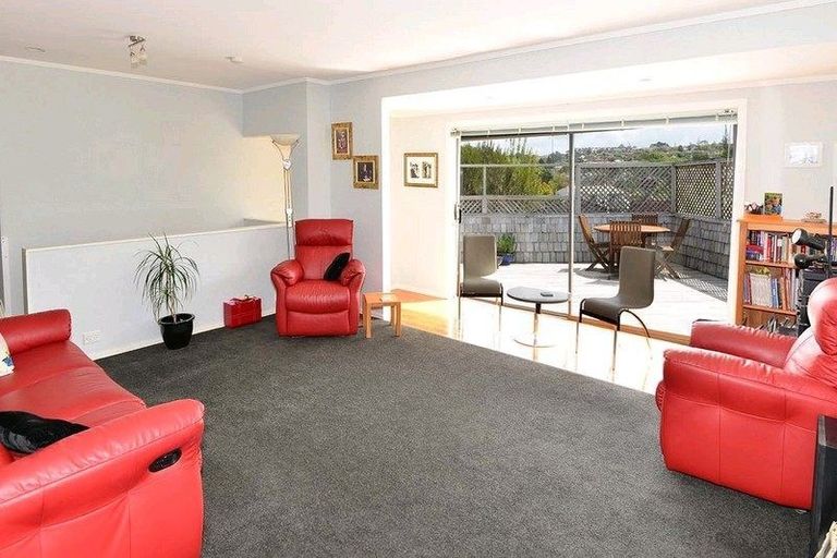 Photo of property in 38 Alexander Avenue, Torbay, Auckland, 0630