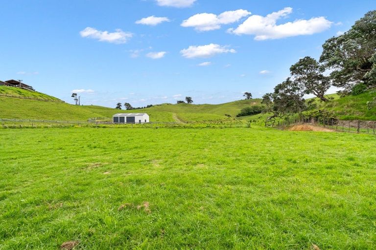 Photo of property in 178 Ngahau Bay Road, Helena Bay, Hikurangi, 0184