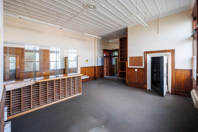Photo of property in Feilding Courthouse, 91 Kimbolton Road, Feilding, 4702