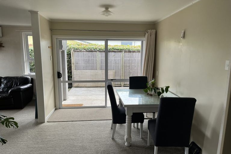 Photo of property in 7 Baring Terrace, Strandon, New Plymouth, 4312