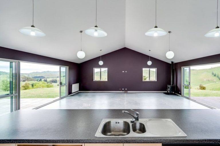 Photo of property in 1798 Waimarama Road, Waimarama, Havelock North, 4294
