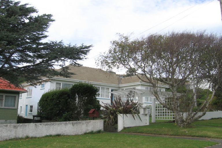 Photo of property in 22 Cecil Road, Tawa, Wellington, 5028