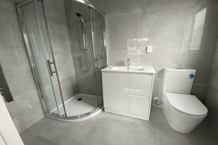 Photo of property in 22e Tui Crescent, Manurewa, Auckland, 2102