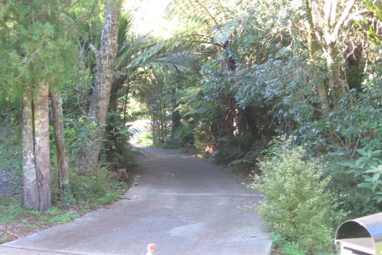 Photo of property in 160 Laingholm Drive, Laingholm, Auckland, 0604