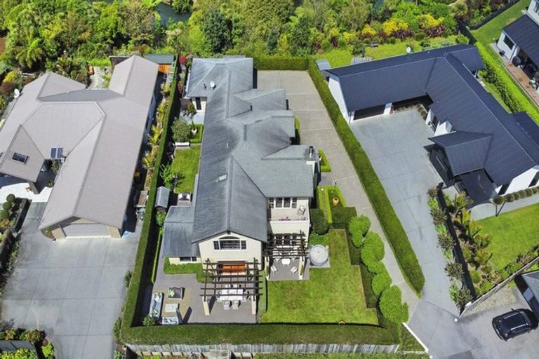 Photo of property in 8b Sampson Avenue, Waiwhakaiho, New Plymouth, 4312