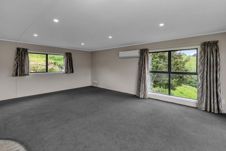 Photo of property in 2568e Paparoa-oakleigh Road, Paparoa, 0571
