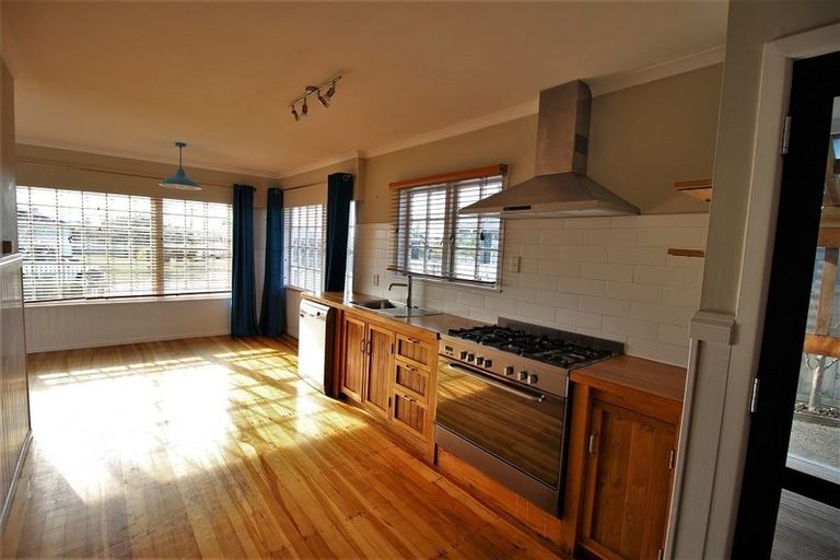 Photo of property in 6 Betley Crescent, Fairview Downs, Hamilton, 3214