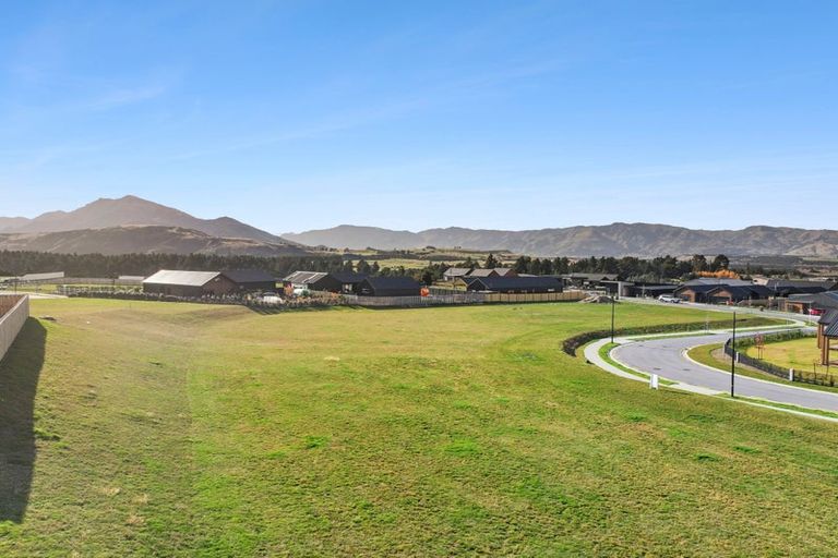 Photo of property in Northlake, 17 Erewhon Crescent, Wanaka, 9305