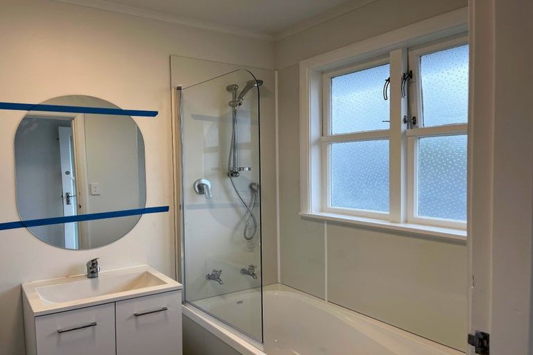 Photo of property in 2 Totara Street, Trentham, Upper Hutt, 5018