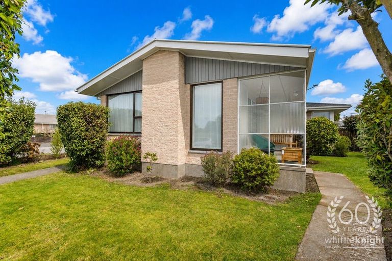 Photo of property in 1/7 Aileen Place, Upper Riccarton, Christchurch, 8041