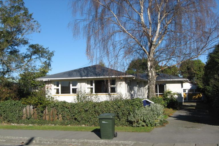 Photo of property in 23 Shenley Drive, Belfast, Christchurch, 8051