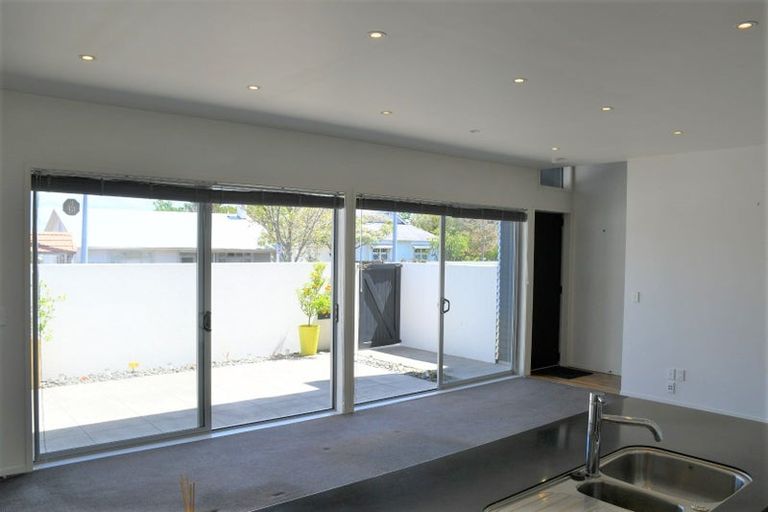 Photo of property in 2/23 Marama Street, Frankton, Hamilton, 3204