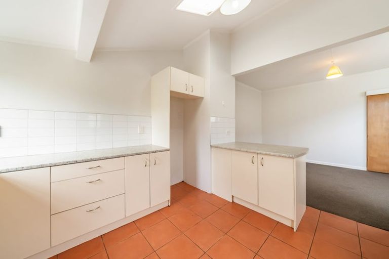 Photo of property in 14 Normanby Street, Newtown, Wellington, 6021