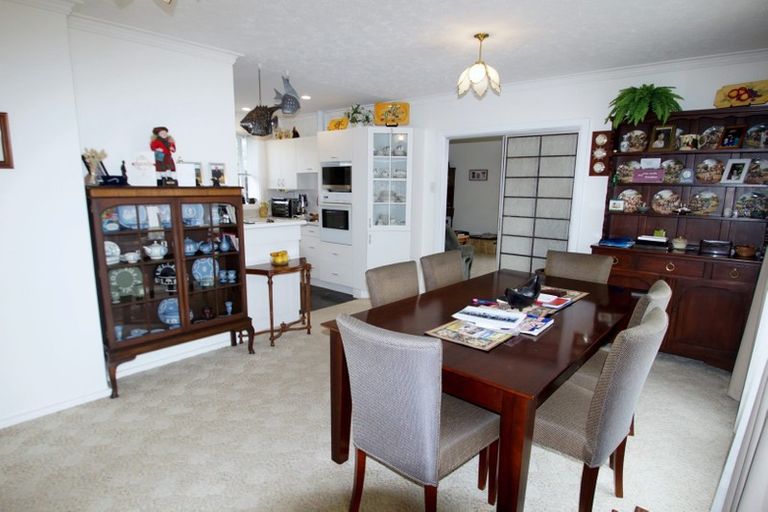 Photo of property in 46 Pine Avenue, New Brighton, Christchurch, 8061