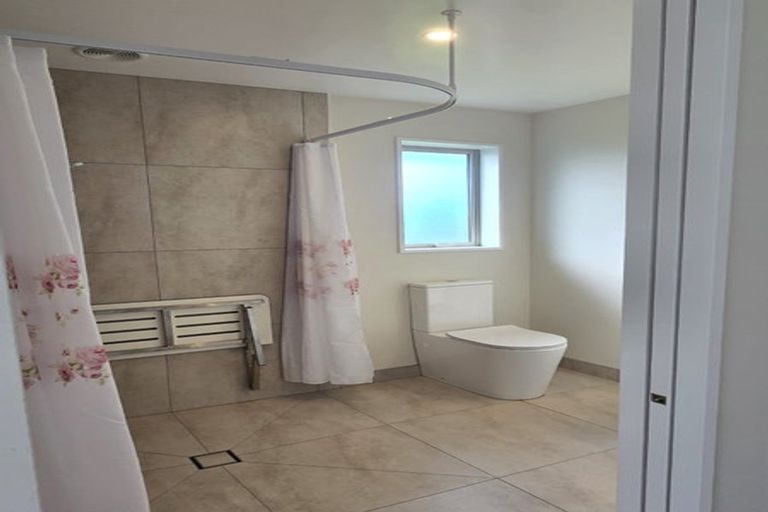 Photo of property in 6 Burke Lane, Amberley, 7410