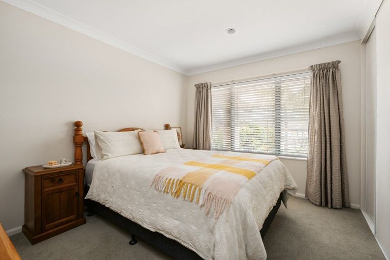 Photo of property in 1 Glenrowan Rise, Bethlehem, Tauranga, 3110