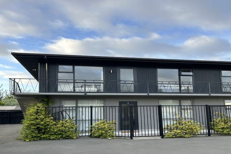 Photo of property in 6/22 Springfield Road, St Albans, Christchurch, 8014