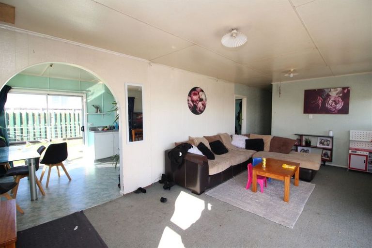 Photo of property in 6 Matata Place, Tokoroa, 3420