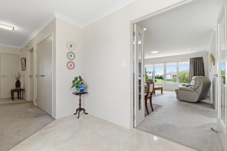 Photo of property in 30 Tatahi Cove, Papamoa Beach, Papamoa, 3118