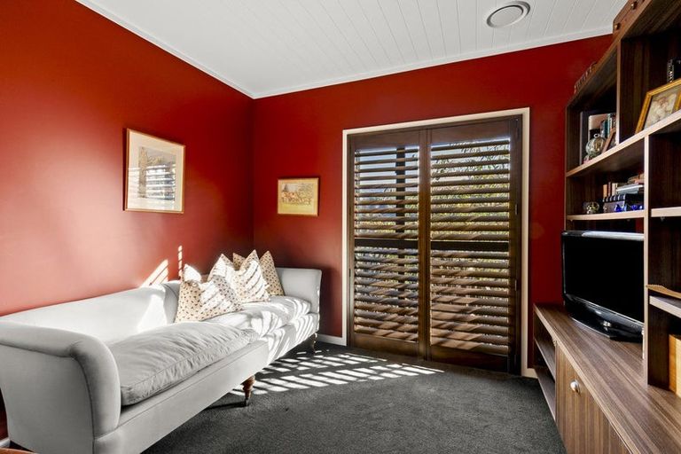 Photo of property in 361 Tucker Beach Road, Queenstown Hill, Queenstown, 9371