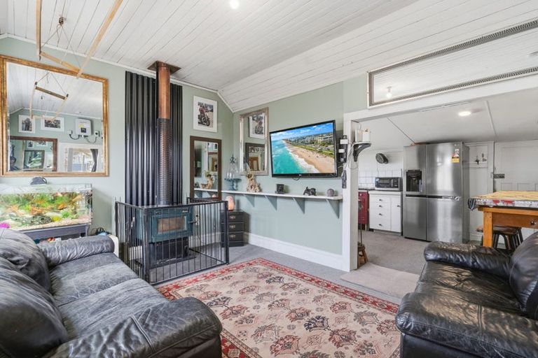 Photo of property in 715 Bluff Highway, Clifton, Invercargill, 9877