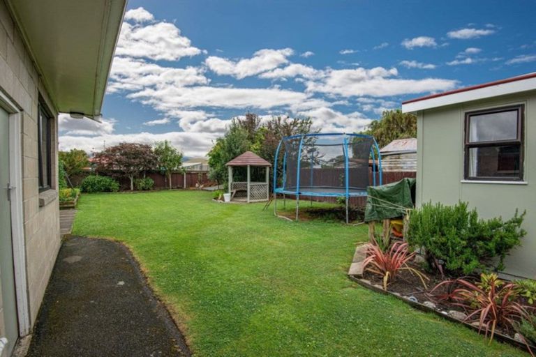 Photo of property in 71 Stirling Crescent, Mosgiel, 9024