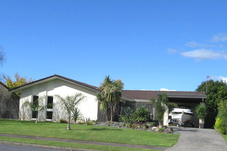 Photo of property in 29 Culver Terrace, Howick, Auckland, 2014