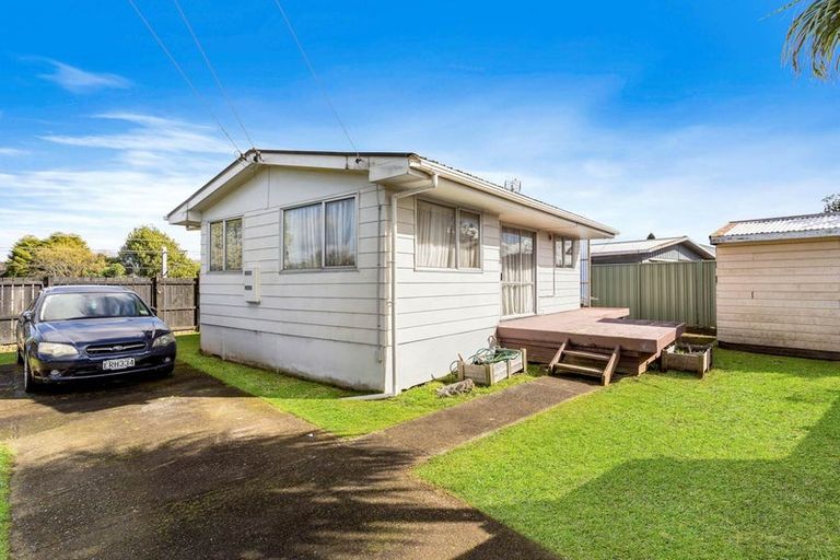 Photo of property in 2/78 Porchester Road, Papakura, 2110