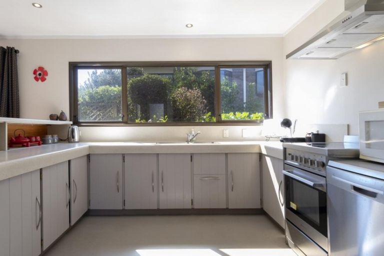 Photo of property in 42 Manuwai Drive, Matua, Tauranga, 3110