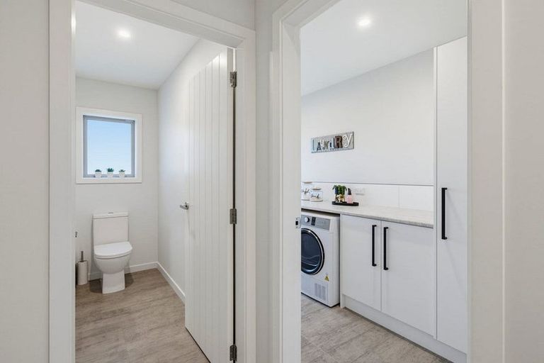 Photo of property in 18 Petrel Close, Paraparaumu Beach, Paraparaumu, 5032