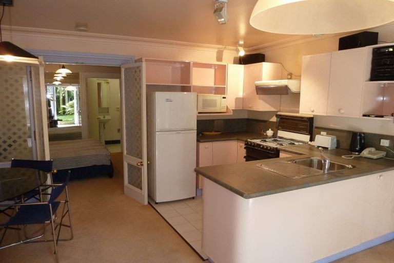 Photo of property in 103 Salamanca Road, Wellington Central, Wellington, 6011