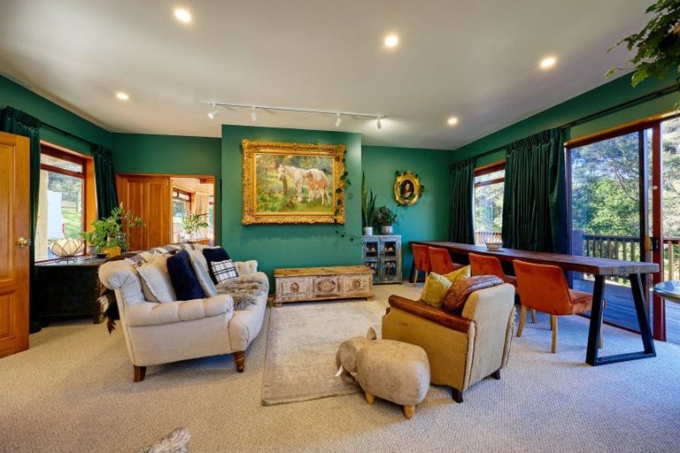 Photo of property in 5078 Kenepuru Road, Ohauparuparu Bay, Picton, 7282