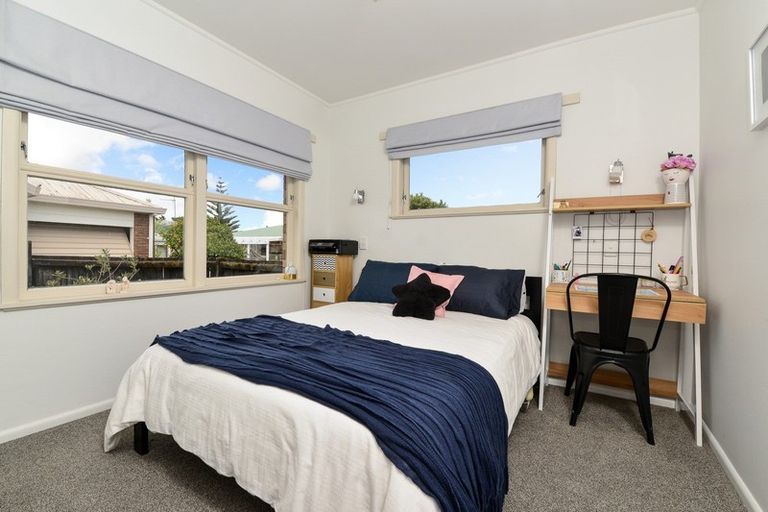 Photo of property in 99 Storey Avenue, Forest Lake, Hamilton, 3200