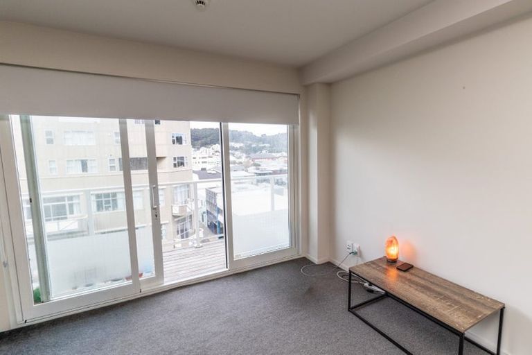 Photo of property in The Peak Apartments, 806/170 Taranaki Street, Te Aro, Wellington, 6011