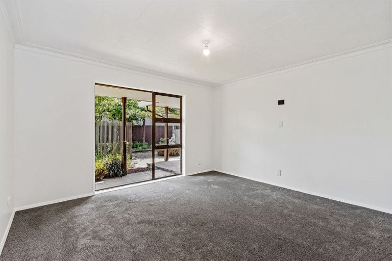 Photo of property in 142 White Street, Rangiora, 7400