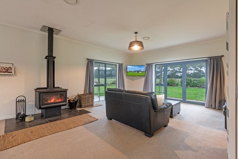 Photo of property in 38c Grove Road, Ashhurst, Palmerston North, 4470