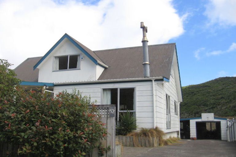 Photo of property in 52 Hazlewood Avenue, Karori, Wellington, 6012