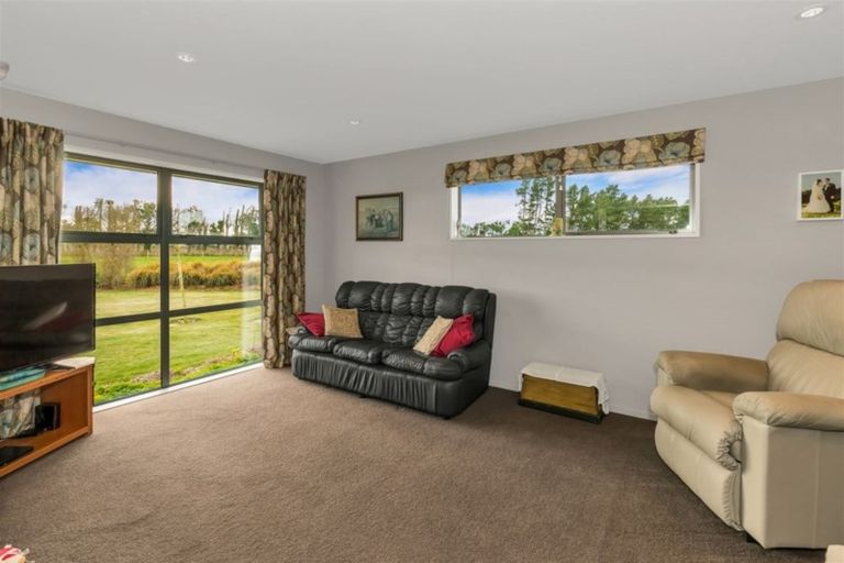 Photo of property in 2 Mcintoshs Road, Fernside, Rangiora, 7471