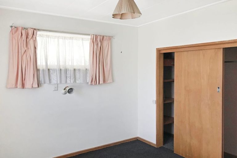 Photo of property in 16 Veronica Avenue, Marewa, Napier, 4110