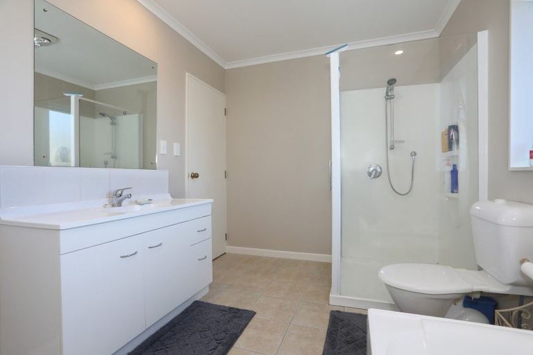 Photo of property in 104 Kelvin Grove Road, Kelvin Grove, Palmerston North, 4414