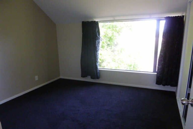 Photo of property in 70b Middlepark Road, Sockburn, Christchurch, 8042