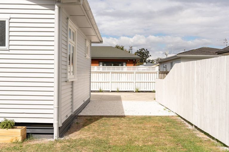 Photo of property in 12 Rata Street, Maeroa, Hamilton, 3200