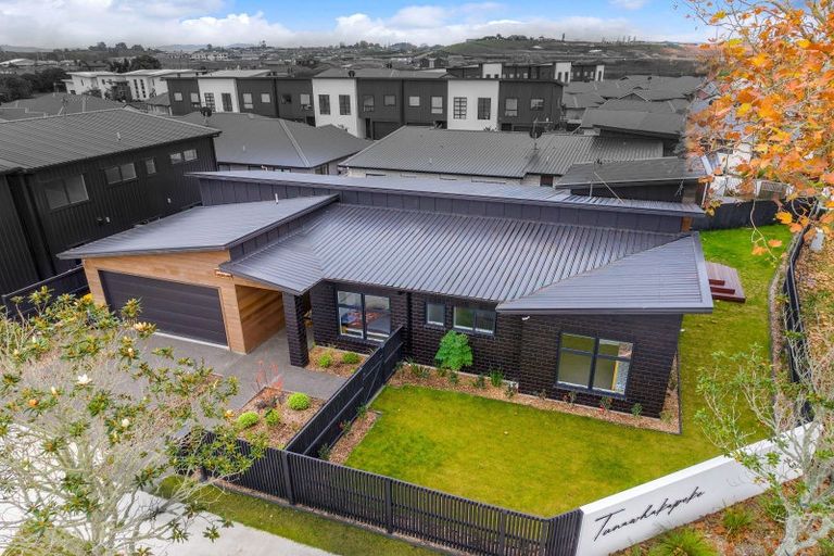 Photo of property in 75 Maanihi Drive, Rototuna North, Hamilton, 3210