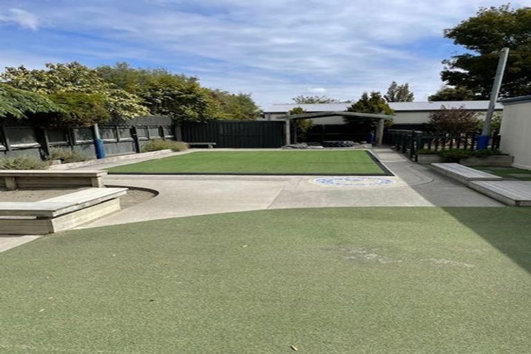 Photo of property in 17 Saint Martins Road, Saint Martins, Christchurch, 8022