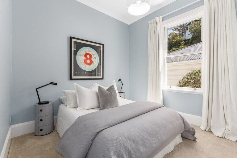 Photo of property in 22 Plunket Street, Kelburn, Wellington, 6012